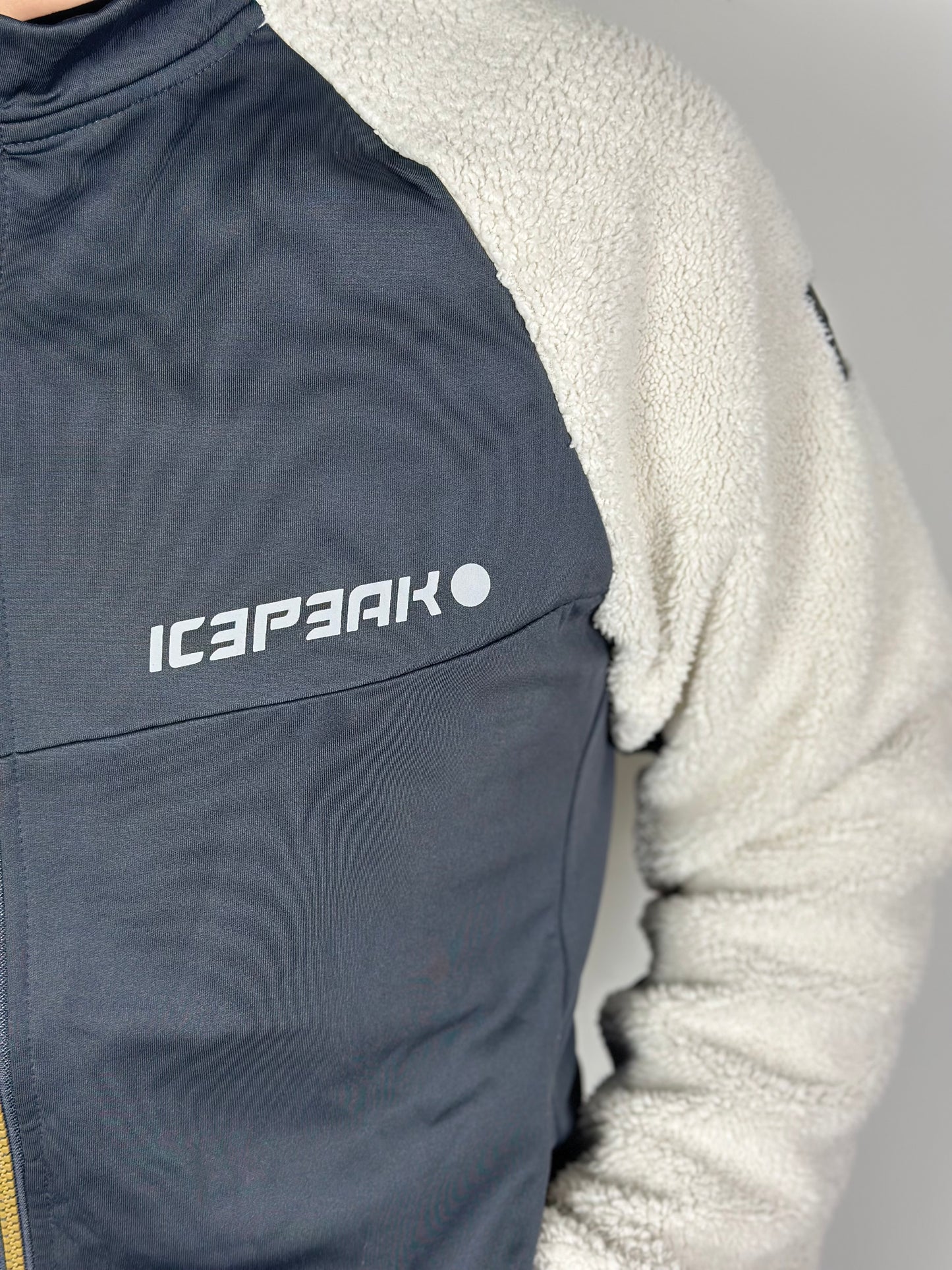 Vintage Fleece Jacket