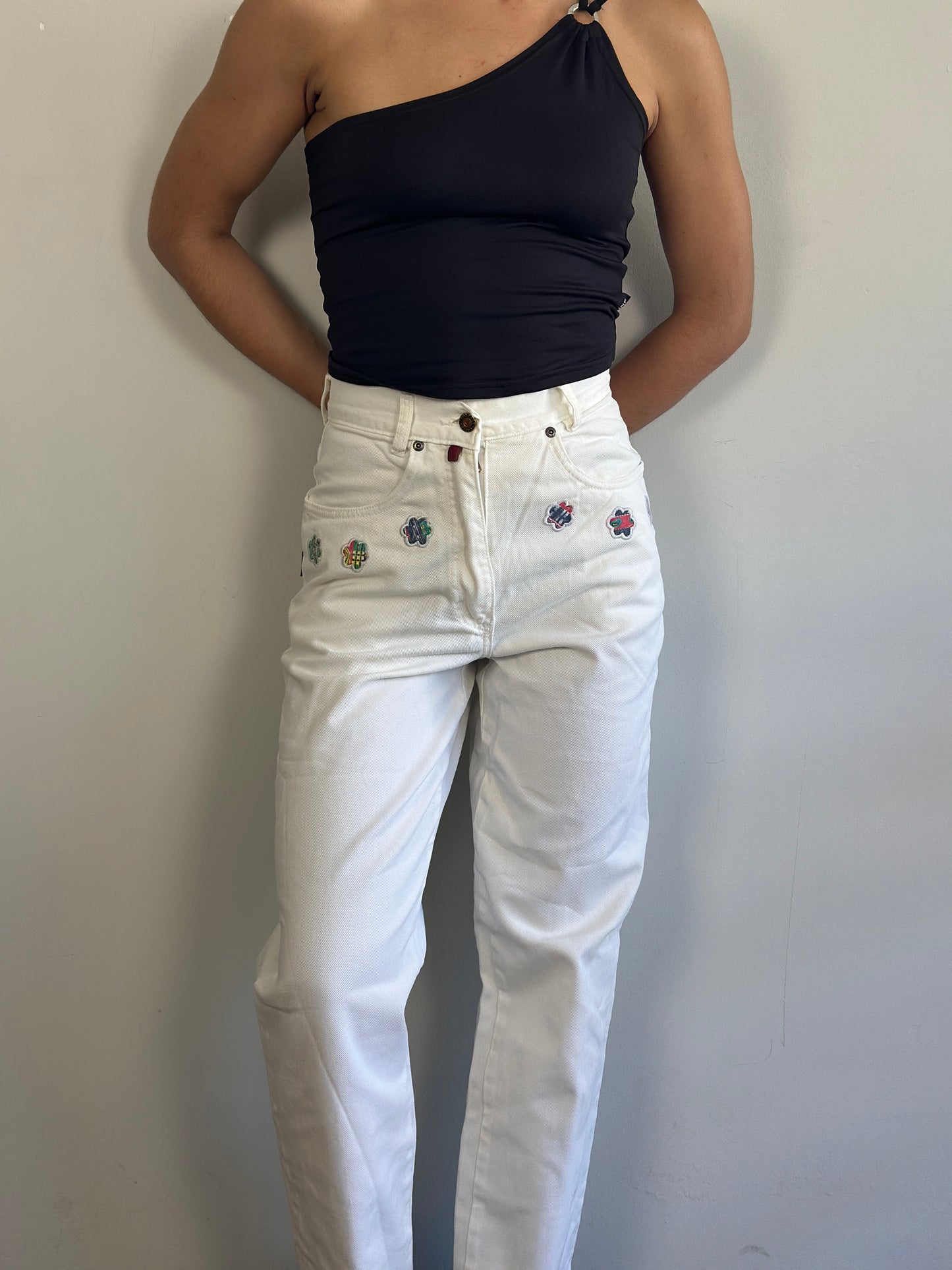 Vintage Jeans With Flower Details