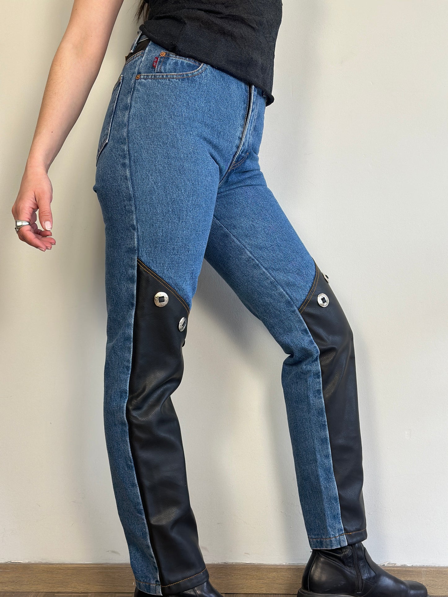 Vintage High Waist Jeans With Leather Details