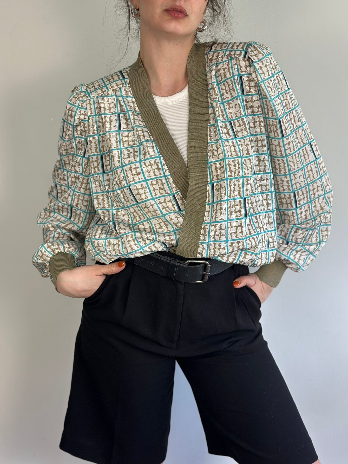 Vintage Light Cardigan