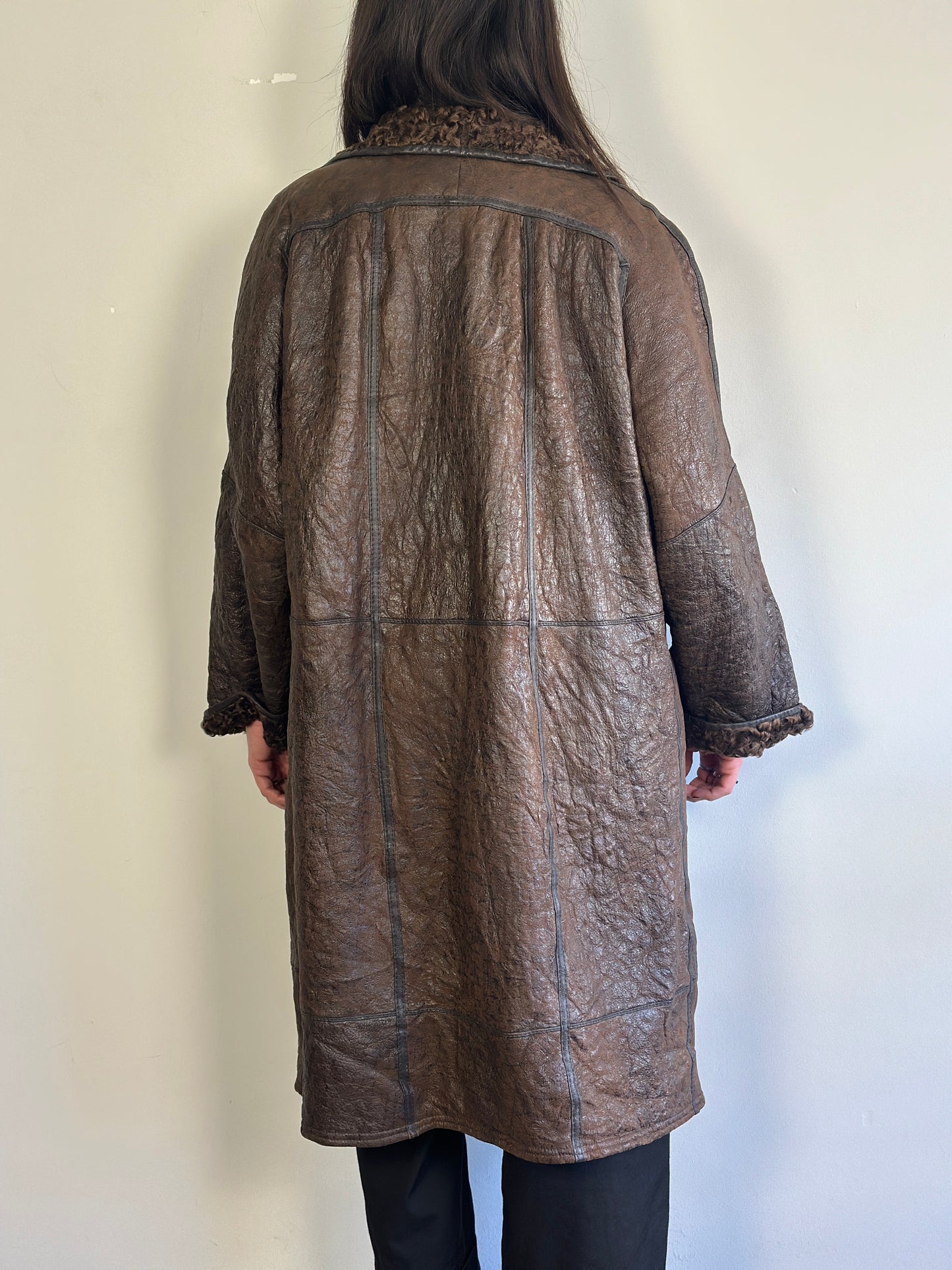 Vintage Leather Coat with fur lining