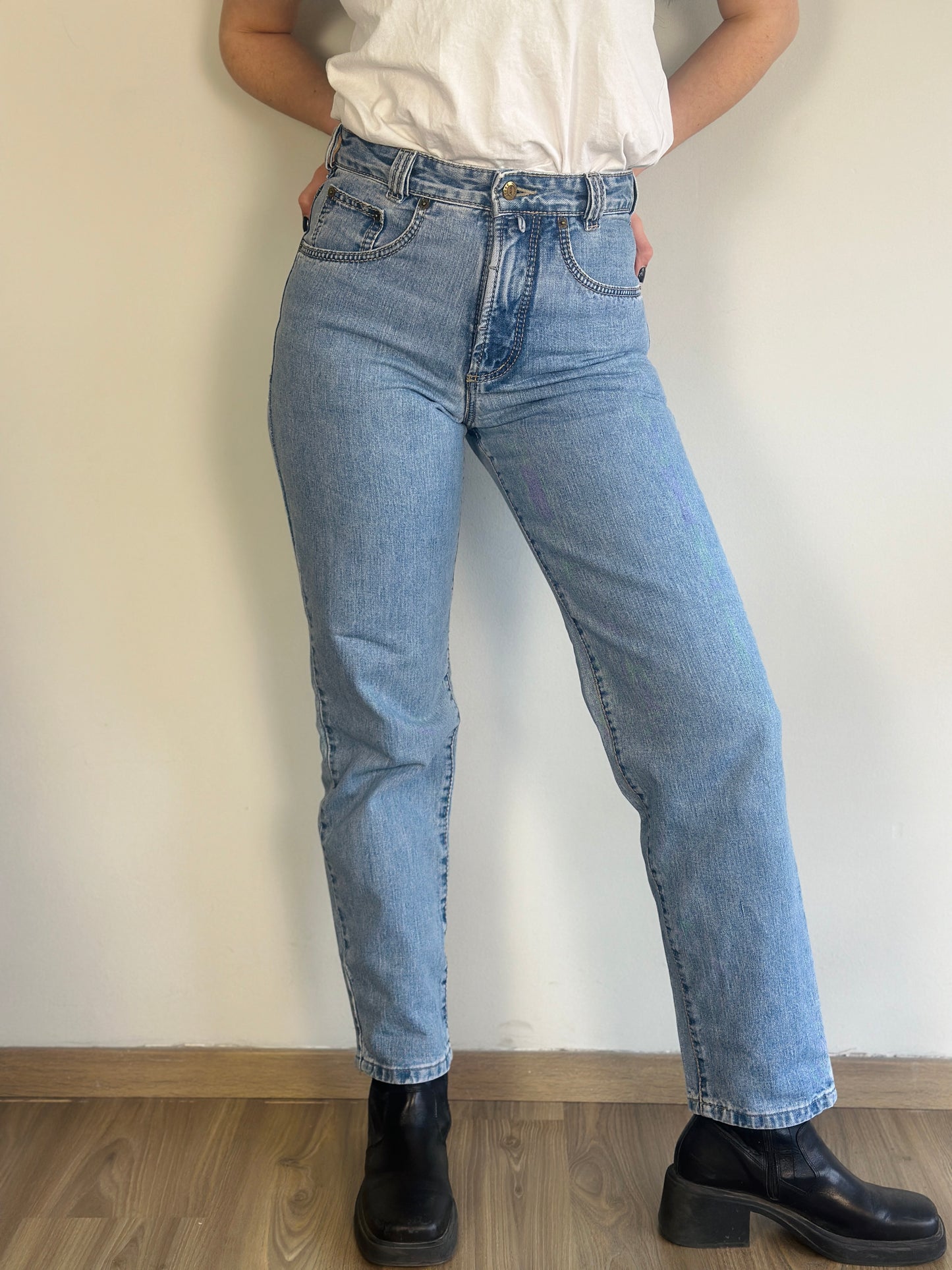Vintage High Waist Jeans