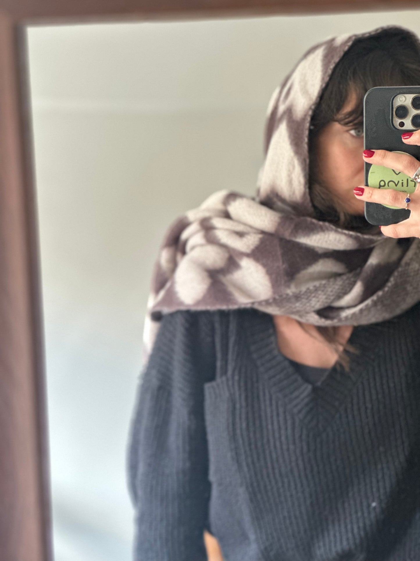 Hearts Scarf / Brown