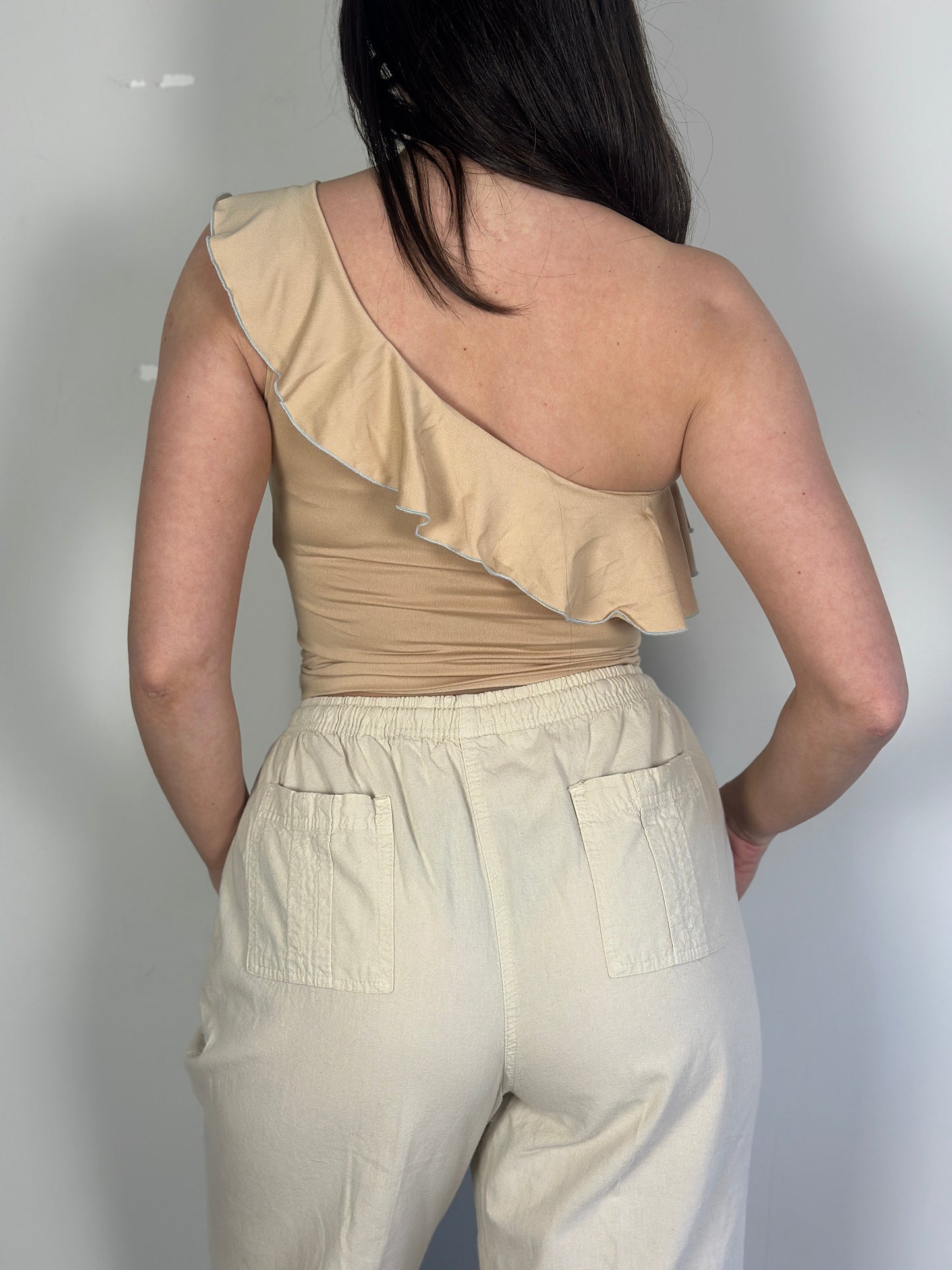 One-shoulder Top