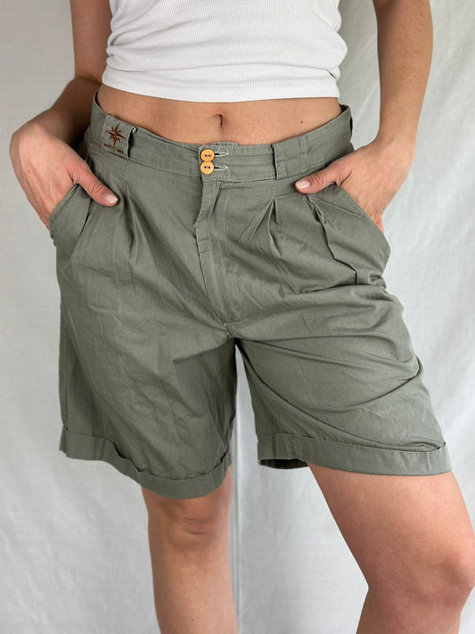 Vintage Khaki Bermuda