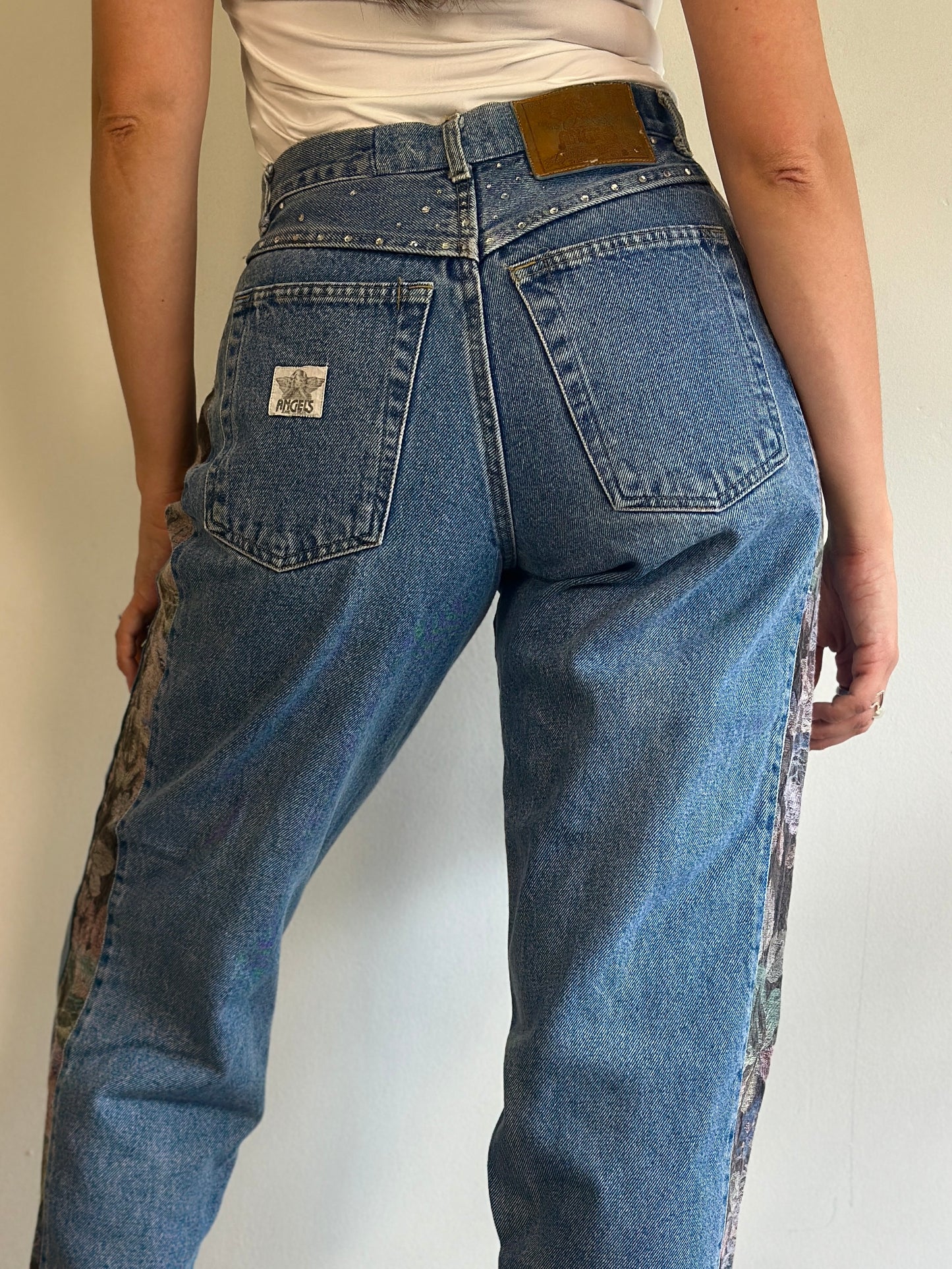 Vintage Jeans With Floral Details