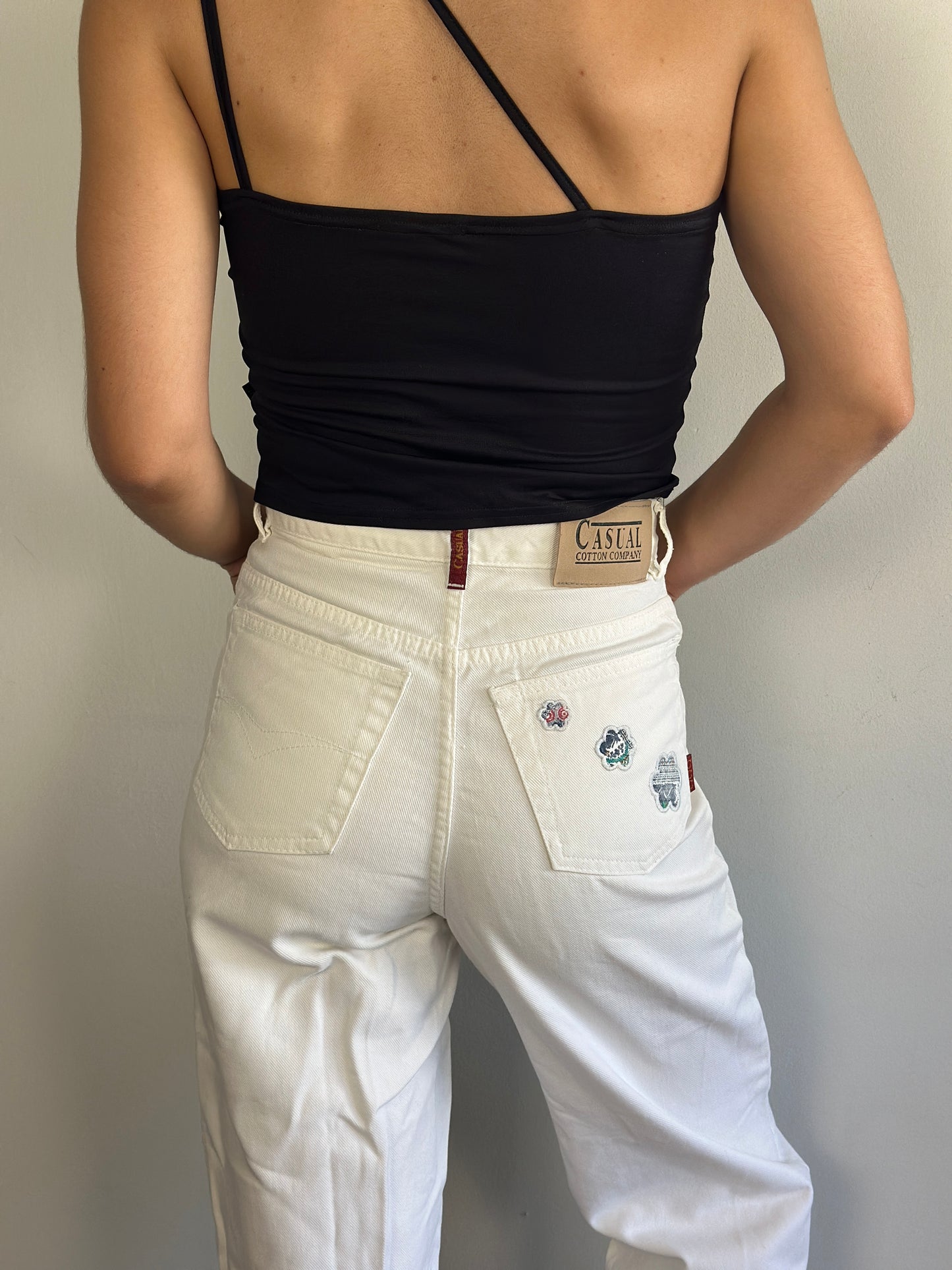 Vintage Jeans With Flower Details
