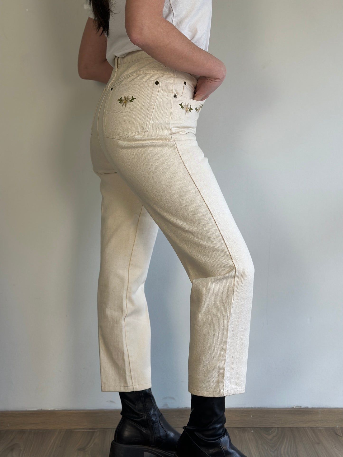 Vintage High Waist Jeans