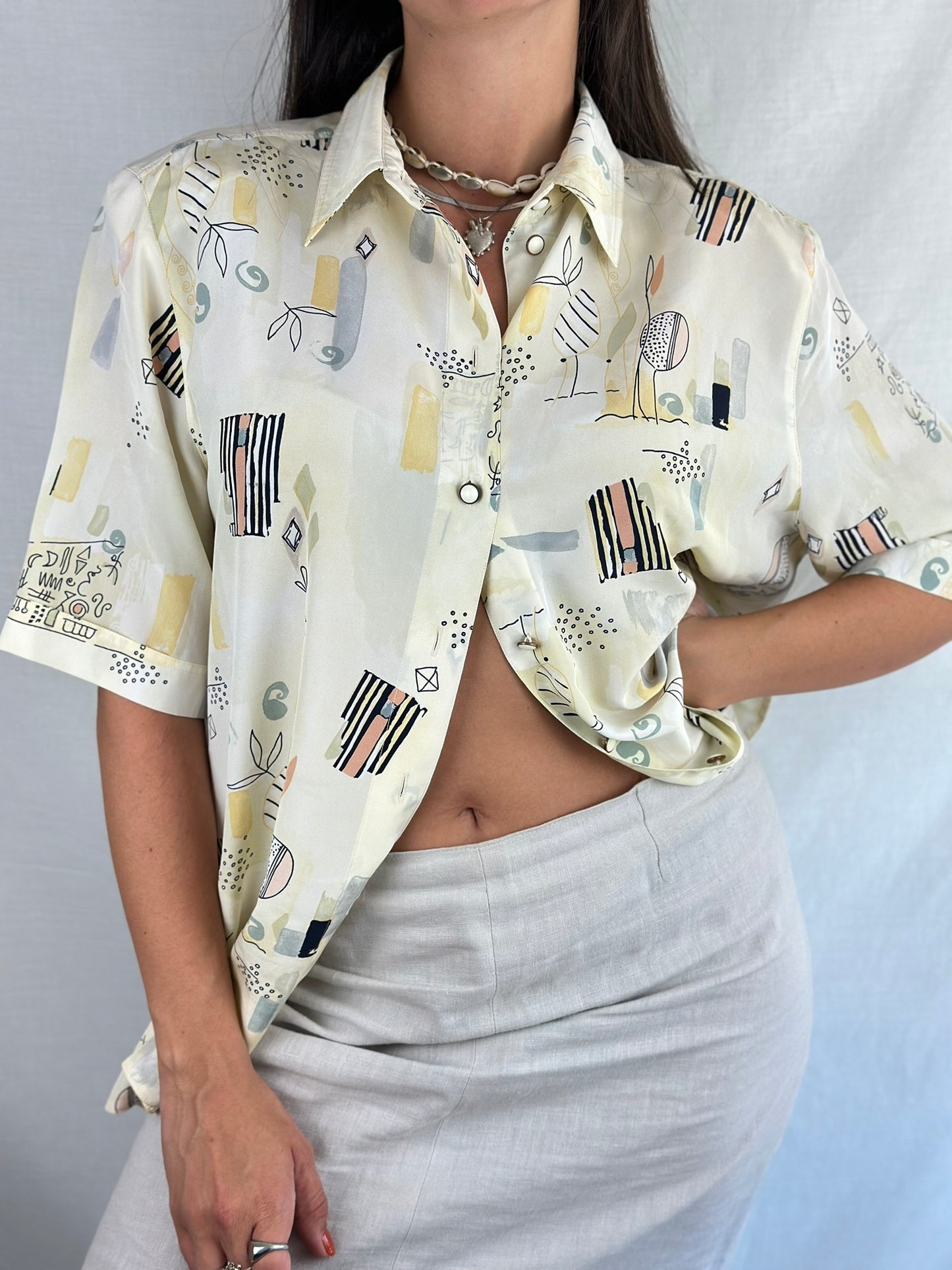 Vintage Patterned Shirt with shoulder pads